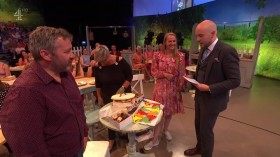 The Great British Bake Off An Extra Slice S06E02 HDTV x264-LiNKLE EZTV