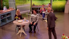 The Great British Bake Off An Extra Slice S07E09 1080p HDTV x264-DARKFLiX EZTV