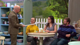 The Great British Bake Off An Extra Slice S10E08 XviD-AFG EZTV