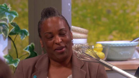 The Great British Bake Off An Extra Slice S11E01 XviD-AFG EZTV