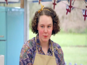 The Great British Bake Off S14E01 480p x264-mSD EZTV