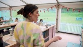 The Great British Bake Off S15E02 1080p WEB h264-EDITH EZTV