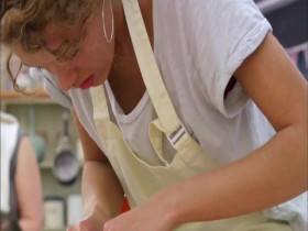 The Great British Baking Show S02E05 Biscuits And Traybakes 480p x264-mSD EZTV