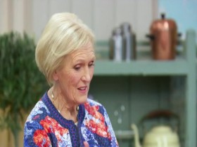 The Great British Baking Show S03E02 Biscuits 480p x264-mSD EZTV