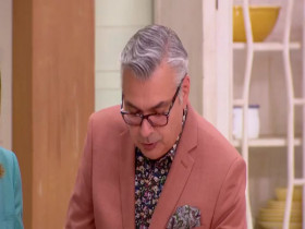 The Great Canadian Baking Show S05E05 480p x264-mSD EZTV