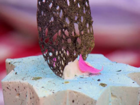 The Great Canadian Baking Show S08E05 480p x264-mSD EZTV