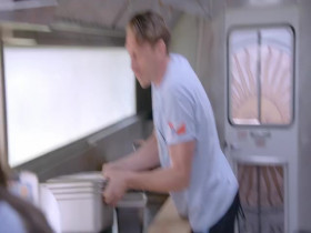 The Great Food Truck Race S17E07 480p x264-mSD EZTV