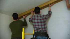 The Great Giveback with Melissa and Jenna S01E03 You Have the Right to Remain Renovated 1080p WEB h264-B2B EZTV