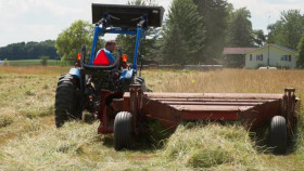 The Incredible Pol Farm S01E03 XviD-AFG EZTV