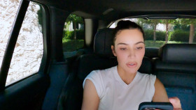 The Kardashians S05E03 1080p WEB H264-SuccessfulCrab EZTV