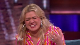 The Kelly Clarkson Show 2019 12 09 Jane Lynch 720p WEB x264 XLF eztv