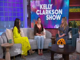 The Kelly Clarkson Show 2022 10 06 Mila Kunis 480p x264-mSD EZTV