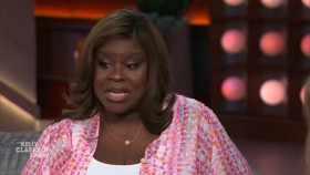 The Kelly Clarkson Show 2024 06 10 Eddie Redmayne Gayle Rankin XviD-AFG EZTV