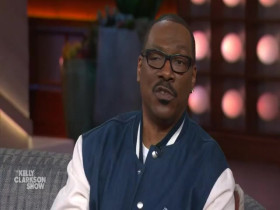 The Kelly Clarkson Show 2024 06 27 Eddie Murphy 480p x264-mSD EZTV