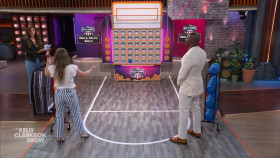 The Kelly Clarkson Show 2024 07 22 Countdown to Paris Terry Crews 1080p HEVC x265-MeGusta EZTV