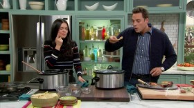 The Kitchen S04E12 Gearing Up for Game Day HDTV x264-W4F EZTV