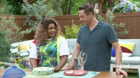 The Kitchen S21E11 Summers Perfect Meal HDTV x264-W4F EZTV