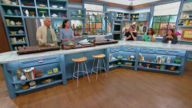 The Kitchen S31E10 Eat with Your Hands XviD-AFG EZTV
