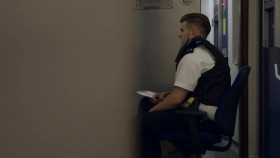 The Met Policing London S03E04 720p HDTV x264-QPEL EZTV