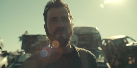 The Mosquito Coast S01E02 foxes and coyotes 720p WEB-DL DDPA5 1 H264-NTb EZTV