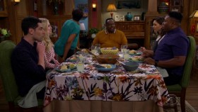 The Neighborhood S01E09 720p HDTV x265-MiNX EZTV
