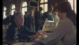 The New Look S01E07 MULTI 1080p WEB H264-HiggsBoson EZTV