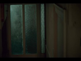 The One S01E05 480p x264-mSD EZTV