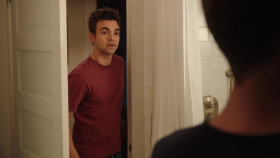 The Other Two S02E04 720p WEB H264-CAKES EZTV