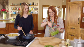 The Pioneer Woman S30E00 Best of 16 Minute Meals Italian Family Style 1080p WEB h264-KOMPOST EZTV