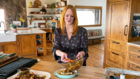 The Pioneer Woman S32E02 BBQ Feast XviD-AFG EZTV