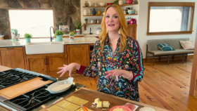 The Pioneer Woman S32E06 Noodle On It 1080p HEVC x265-MeGusta EZTV