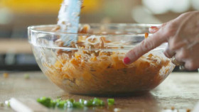 The Pioneer Woman S35E10 XviD-AFG EZTV