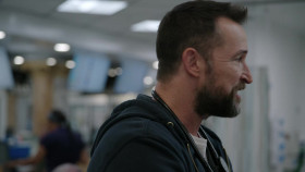 The Pitt S01E03 900 A M 720p AMZN WEB-DL DDP5 1 H 264-NTb EZTV