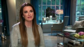 The Real Housewives of Beverly Hills S07E16 720p WEB x264-HEAT EZTV