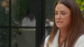 The Real Housewives of Beverly Hills S14E08 1080p WEB H264-SPAMnEGGS EZTV