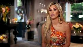 The Real Housewives of Cheshire S08E02 WEB x264-KOMPOST EZTV