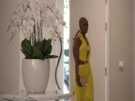 The Real Housewives of Dubai S02E09 480p x264-mSD EZTV