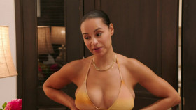 The Real Housewives of New York City S15E14 Quit Your Beachin 720p AMZN WEB-DL DDP2 0 H 264-NTb EZTV