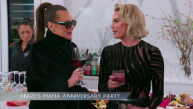 The Real Housewives of Salt Lake City S05E06 Mafia Wives and Bad Vibes 1080p AMZN WEB-DL DDP2 0 H 264-FLUX EZTV