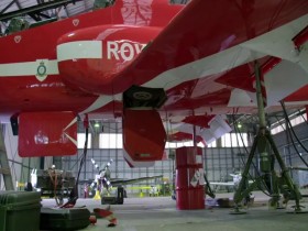 The Red Arrows Kings of the Sky S01E01 480p x264-mSD [eztv]