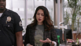 The Rookie S06E03 1080p HEVC x265-MeGusta EZTV