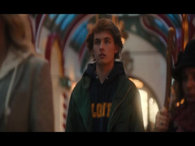 The Santa Clauses S01E06 480p x264-mSD EZTV