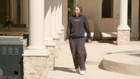 The Secret Lives of Mormon Wives S01E07 The Book of Trust 1080p DSNP WEB-DL DDP5 1 H 264-FLUX EZTV