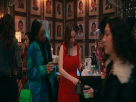 The Sex Lives of College Girls S03E02 480p x264-mSD EZTV