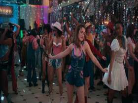 The Sex Lives of College Girls S03E07 MULTI 480p x264-mSD EZTV