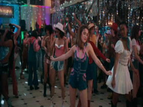 The Sex Lives of College Girls S03E07 The Rodeo 480p x264-mSD EZTV