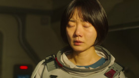 The Silent Sea S01E07 1080p HEVC x265-MeGusta EZTV