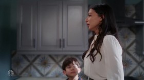 The Village 2019 S01E09 720p HDTV x265-MiNX EZTV