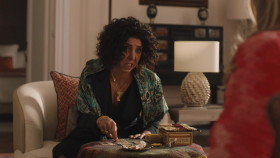 The White Lotus S02E03 720p WEB H264-CAKES EZTV