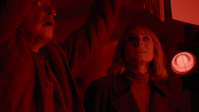 The Woman in the House Across the Street from the Girl in the Window S01E04 1080p HEVC x265-MeGusta EZTV